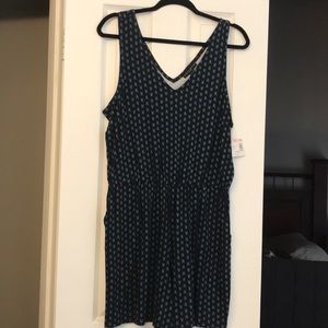 Ladies Romper NWT size M fits like Large